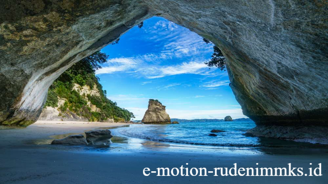 Pesona Cathedral Cove: Surga Tersembunyi di Pesisir Coromandel